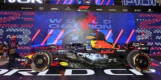 Red Bull RB19 2nd Qatar Sprint 2023 #1 Verstappen 1:18