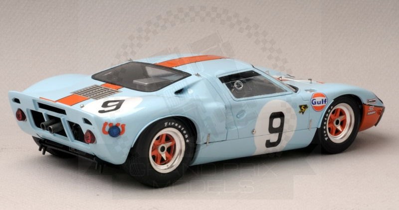 Ford GT40 1st Le Mans 1968/1969 Gulf Decal 1:24 by Renaissance